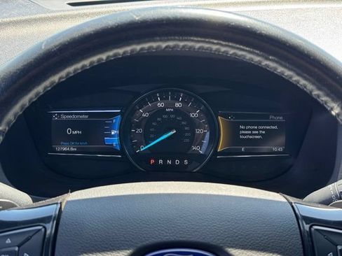 Used 2017 Ford Explorer XLT w/ Equipment Group 202A AWD/4WD image 30
