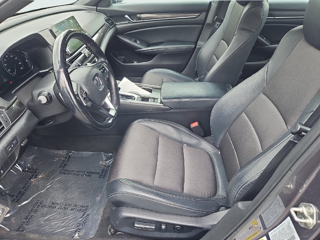Used 2018 Honda Accord Sport image 23
