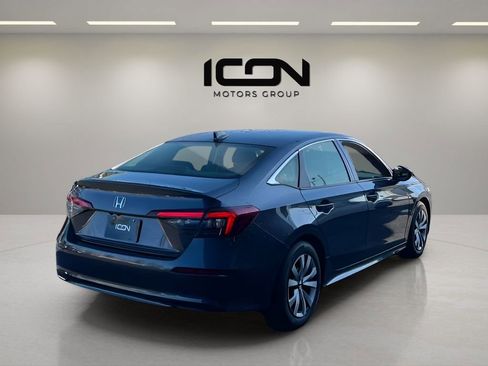 Used 2025 Honda Civic LX image 5
