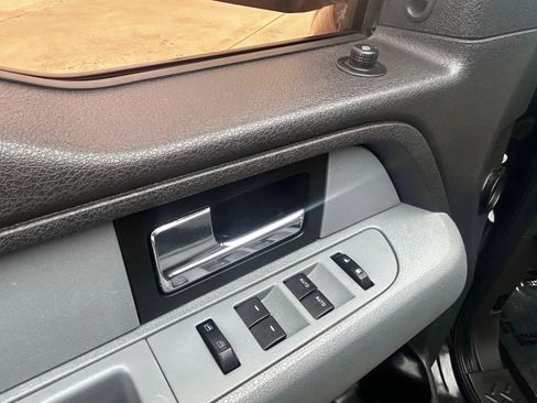 Used 2013 Ford F150 XLT w/ XLT Chrome Pkg RWD image 11