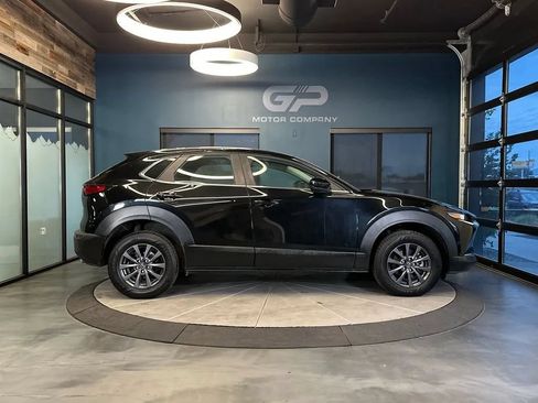 Used 2021 MAZDA CX-30 AWD 2.5 S image 2