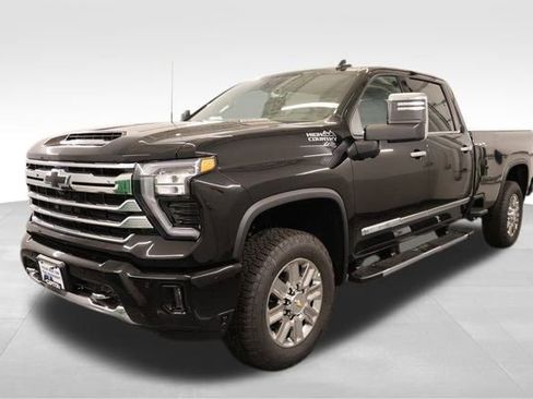 New 2026 Chevrolet Silverado 3500 High Country w/ Technology Package image 5
