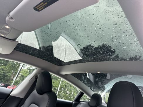 Used 2023 Tesla Model 3 Standard Range RWD image 28