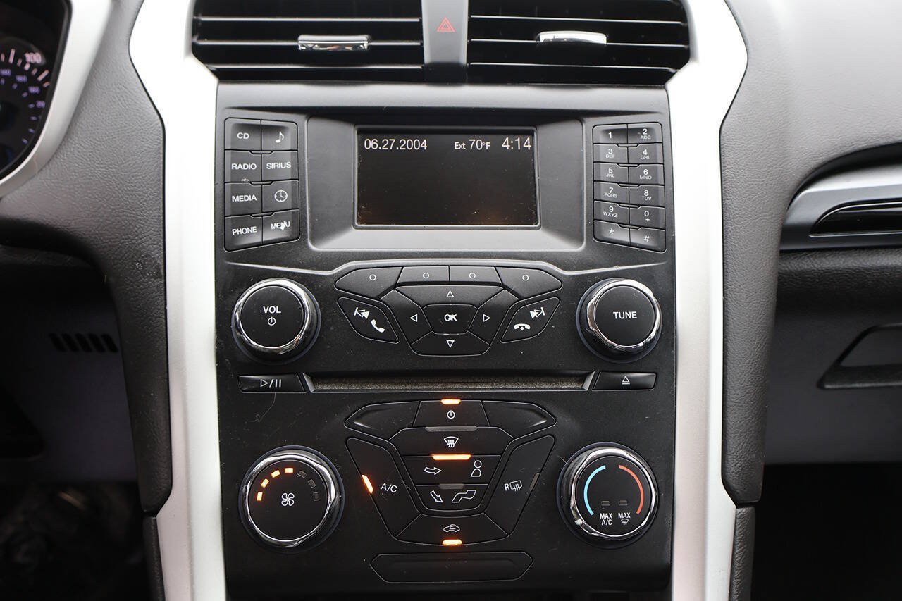 Used 2013 Ford Fusion SE FWD image 24