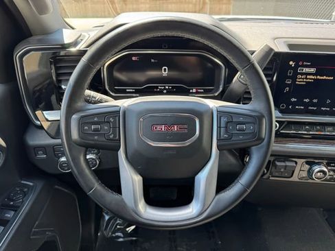 Certified 2024 GMC Sierra 1500 Elevation w/ LPO, Elevation Black Package AWD/4WD image 26
