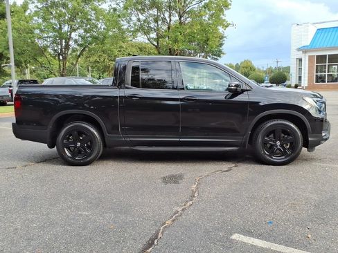Used 2021 Honda Ridgeline Black Edition image 3