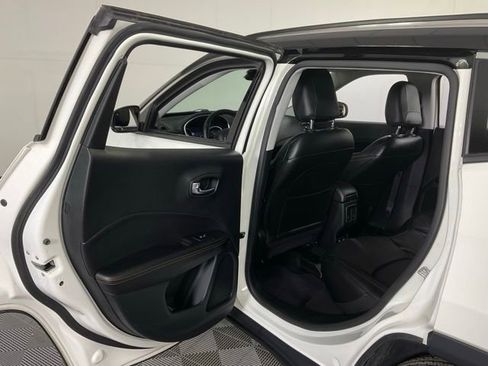 Used 2021 Jeep Compass Limited image 30