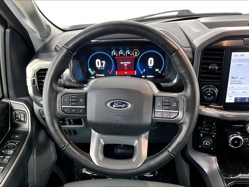 Used 2023 Ford F150 Lariat w/ Max Trailer Tow Package AWD/4WD image 5