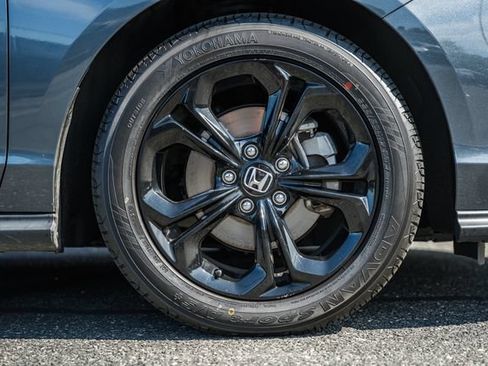 Used 2025 Honda Accord SE image 15