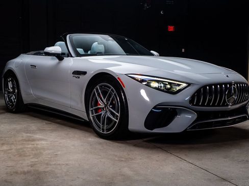 Used 2022 Mercedes-Benz SL 55 AMG 4MATIC image 10