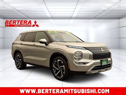 Used 2023 Mitsubishi Outlander SE