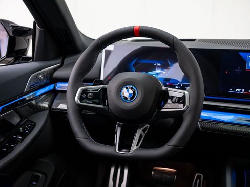 New 2026 BMW i5 M60 AWD/4WD image 12