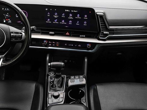 Certified 2023 Kia Sportage EX AWD/4WD image 10