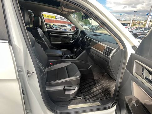 Used 2022 Volkswagen Atlas SE AWD/4WD image 19