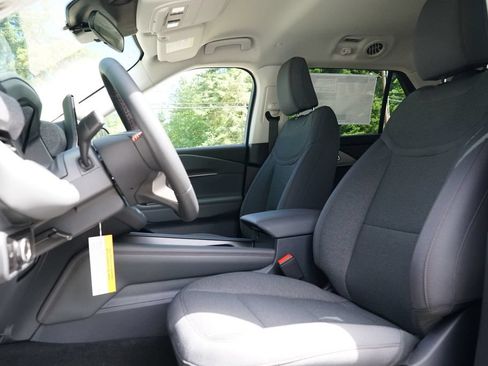 New 2026 Ford Explorer Active AWD/4WD image 21