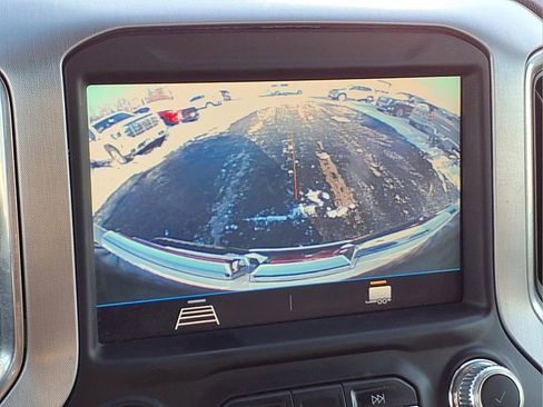 Used 2022 GMC Sierra 2500 SLE w/ SLE Value Package; image 7