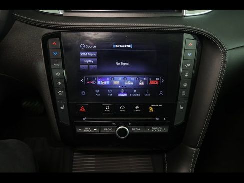 Used 2021 INFINITI QX50 Luxe image 17