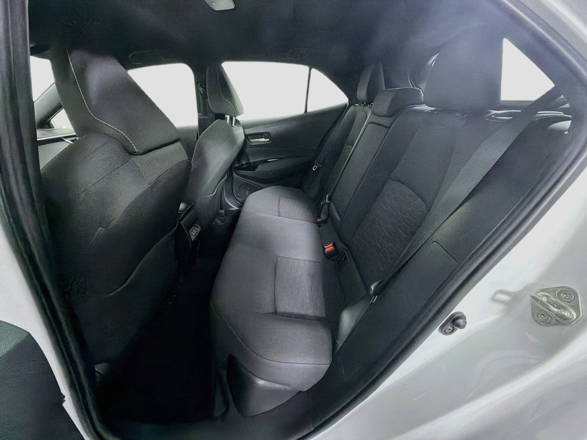Used 2025 Toyota Corolla SE FWD image 28