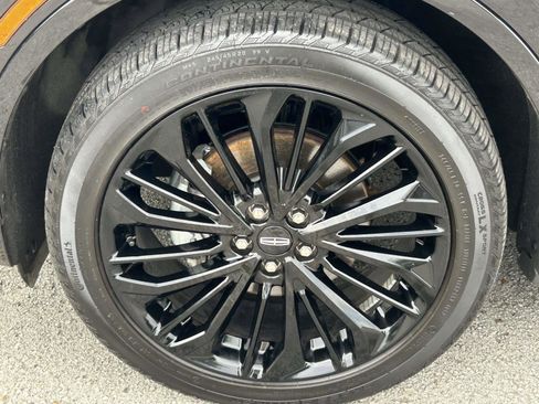 Certified 2025 Lincoln Corsair AWD w/ Equipment Group 101A image 14