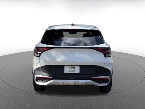 Used 2025 Kia Sportage LX image 12