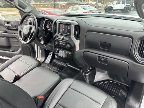 Used 2020 Chevrolet Silverado 1500 W/T w/ WT Fleet Convenience Package image 19