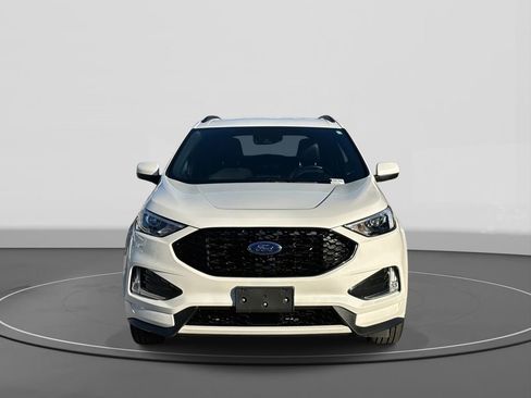 Used 2023 Ford Edge ST-Line image 3