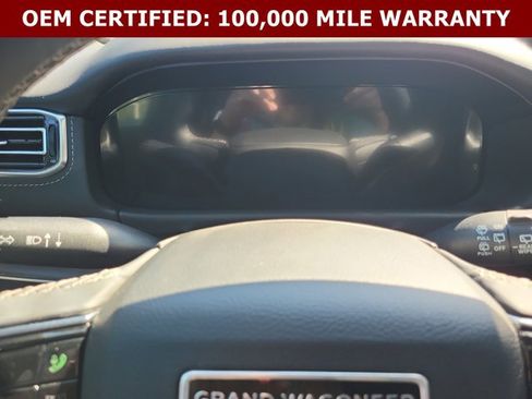 Certified 2024 Jeep Grand Wagoneer Series I AWD/4WD image 32