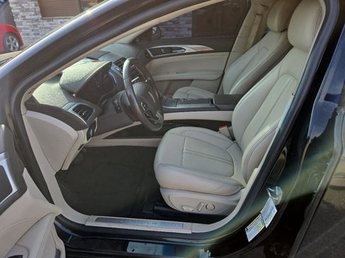 Used 2019 Lincoln MKZ Premiere image 7