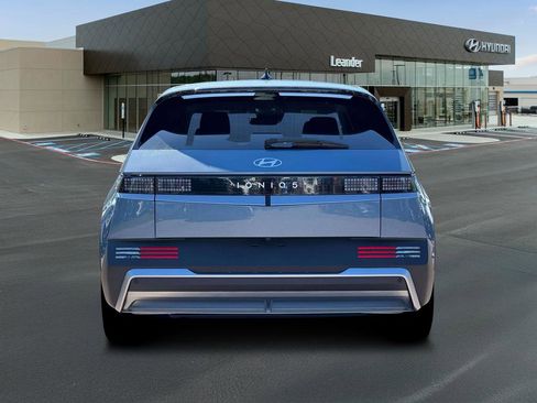 New 2026 Hyundai Ioniq 5 SEL RWD image 6