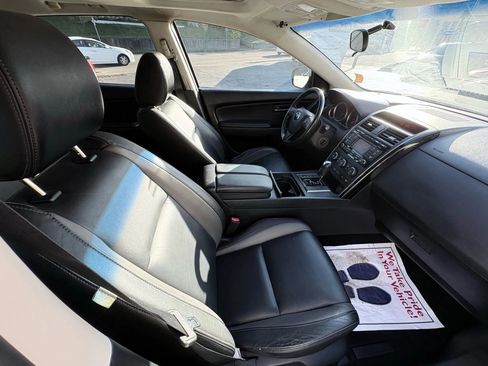 Used 2011 MAZDA CX-9 Touring w/ Moonroof & Bose Audio Pkg image 24