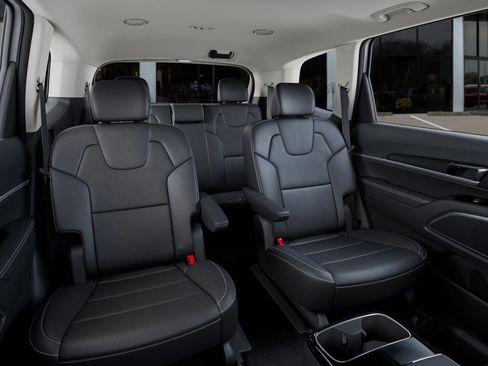 New 2025 Kia Telluride S image 16