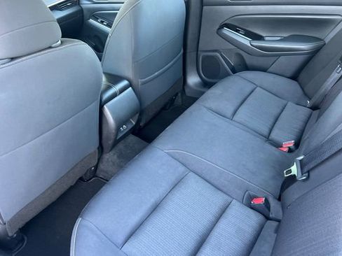 Used 2023 Nissan Altima 2.5 SV image 14