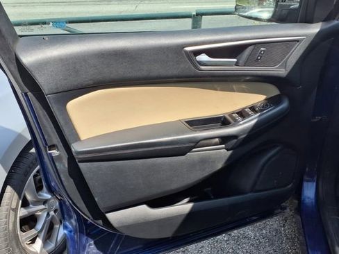 Used 2015 Ford Edge SEL w/ Equipment Group 201A image 11