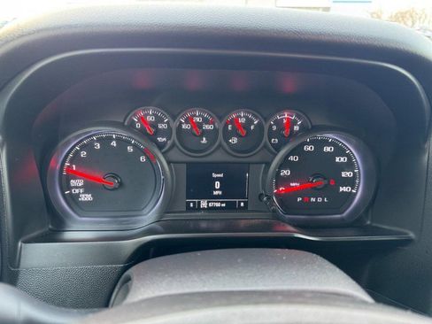Used 2021 Chevrolet Silverado 1500 Custom image 22