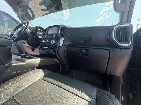 Used 2022 GMC Sierra 2500 Denali AWD/4WD image 36