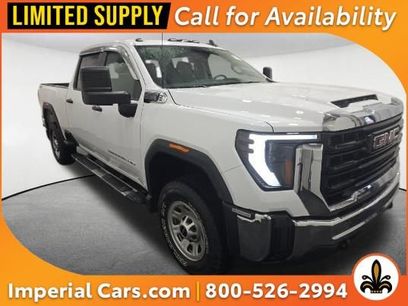 Used 2024 GMC Sierra 2500 Pro w/ X31 Off-Road Package