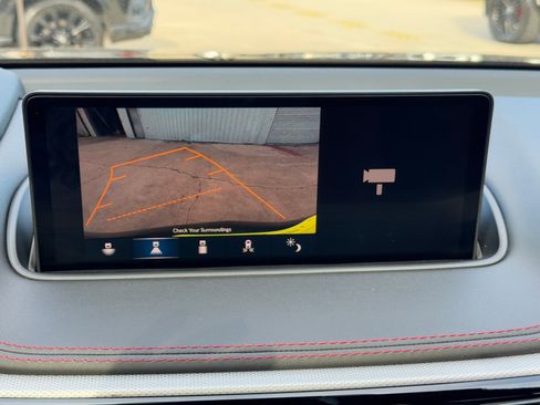 Used 2022 Acura MDX A-Spec image 33