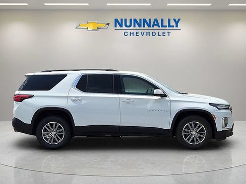 Used 2023 Chevrolet Traverse LT AWD/4WD image 6