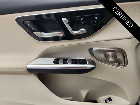 Certified 2025 Mercedes-Benz GLC 300 image 24