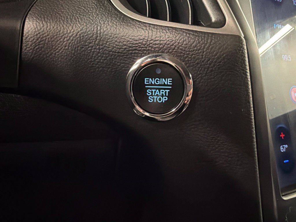 Certified 2024 Ford Edge SEL w/ Convenience Package AWD/4WD image 16