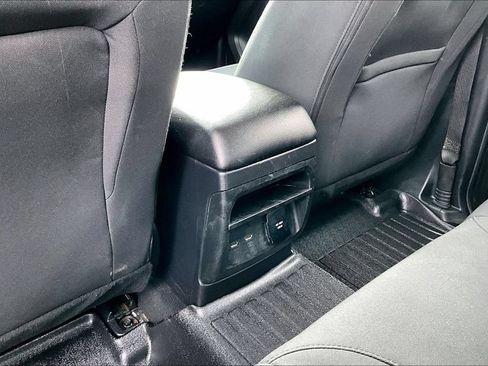 Used 2021 Ford Ranger XLT w/ Equipment Group 301A Mid AWD/4WD image 11