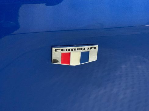 Used 2018 Chevrolet Camaro SS RWD image 37