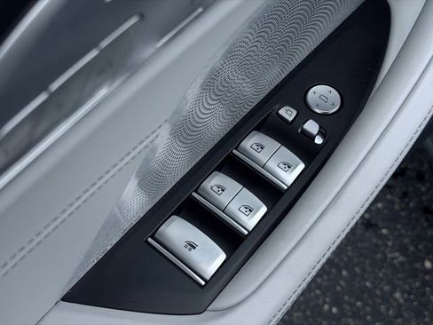 Certified 2024 BMW M8 Competition w/ M Carbon Exterior Package AWD/4WD image 20