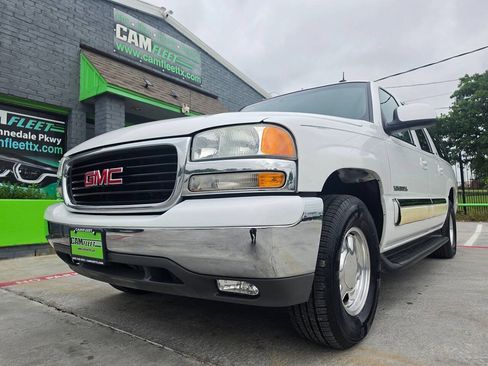 Used 2003 GMC Yukon XL SLT w/ 1SD Preferred Equipment Group RWD image 2