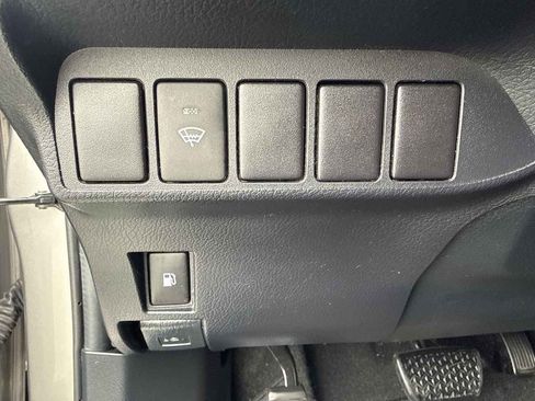 Used 2017 Lexus CT 200h FWD image 28