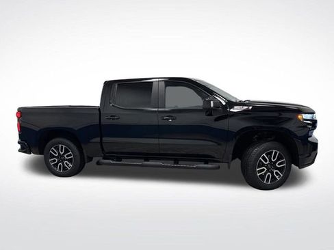 Used 2022 Chevrolet Silverado 1500 LT Trail Boss w/ LT Trail Boss Premium Package image 2