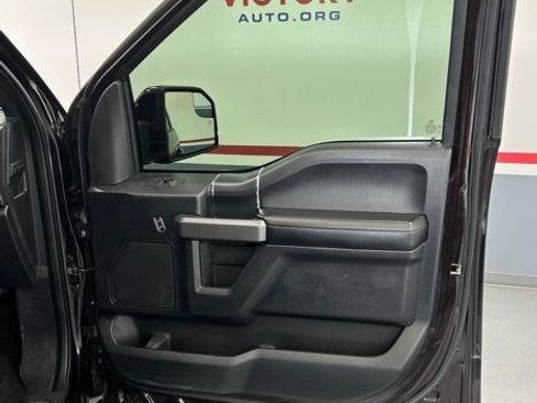 Used 2019 Ford F150 XLT w/ Equipment Group 302A Luxury image 24