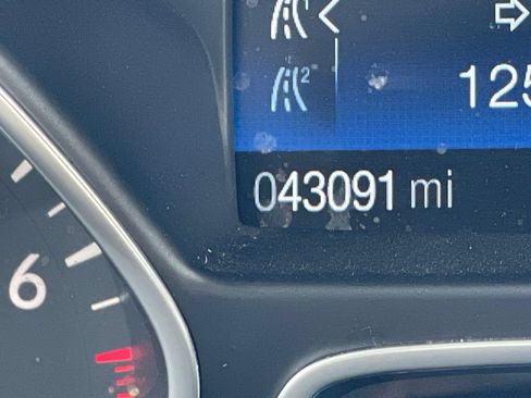 Used 2019 Ford Escape SE AWD/4WD image 22