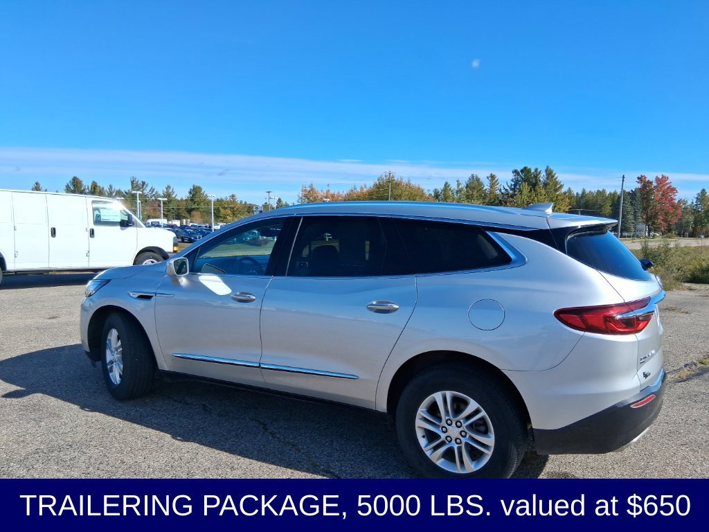 Used 2020 Buick Enclave Essence w/ Sound and Sites Package AWD/4WD image 3