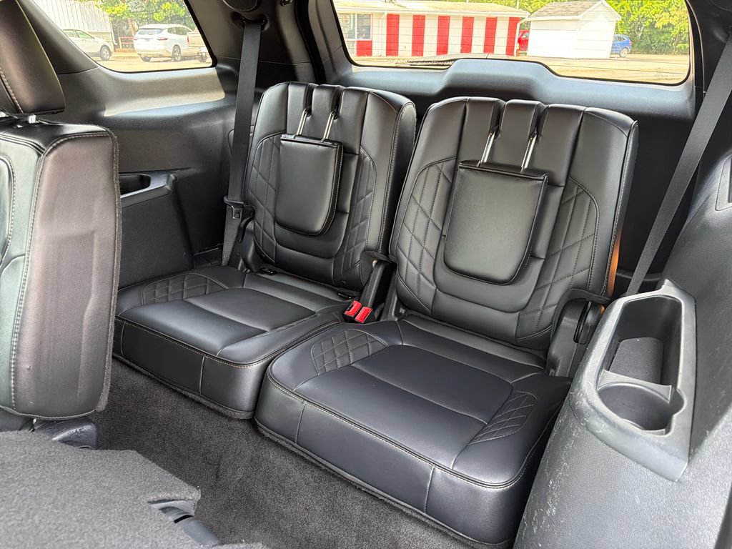 Used 2017 Ford Explorer Platinum AWD/4WD image 43